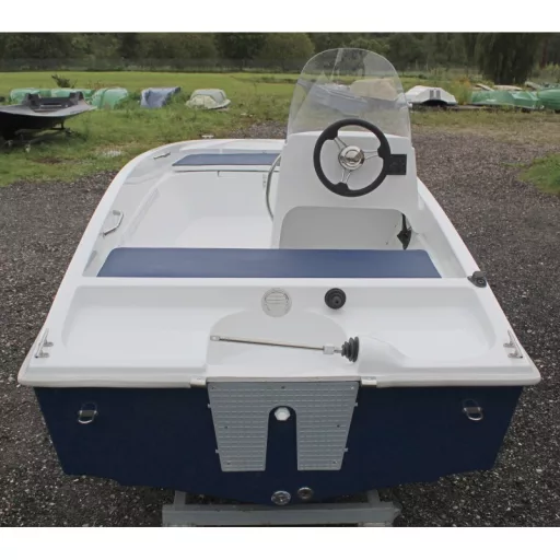 Motorni čamac Latrex 435