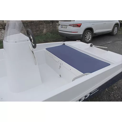 Motorni čamac Latrex 435